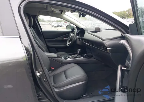 2025 Mazda Cx-30 2.5 S Preferred Package z USA, uszkodzony, nr VIN 3MVDMBCM3SM776377